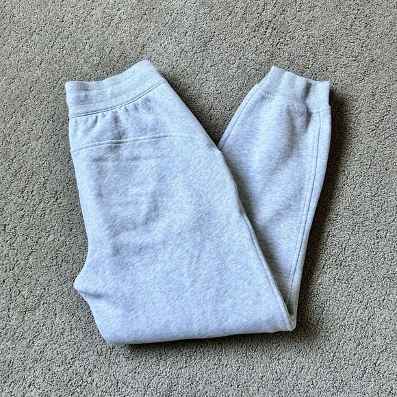 Lululemon Scuba High-Rise Jogger - Picture 5 of 8